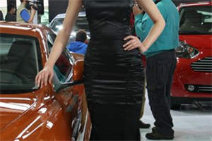 一起参加时尚展的体验